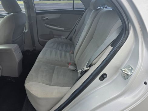 Used 2013 Toyota Corolla LE Special Edition image 14