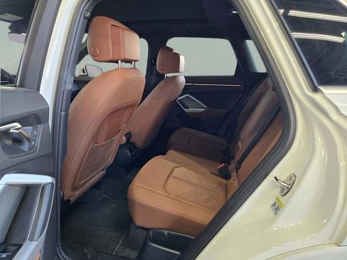 Used 2022 Audi Q3 2.0T Premium Plus image 31