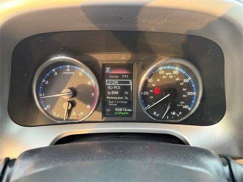 Used 2016 Toyota RAV4 XLE w/ Convenience Package image 19