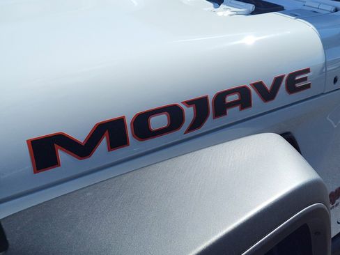 New 2025 Jeep Gladiator Mojave w/ Convenience Group image 26