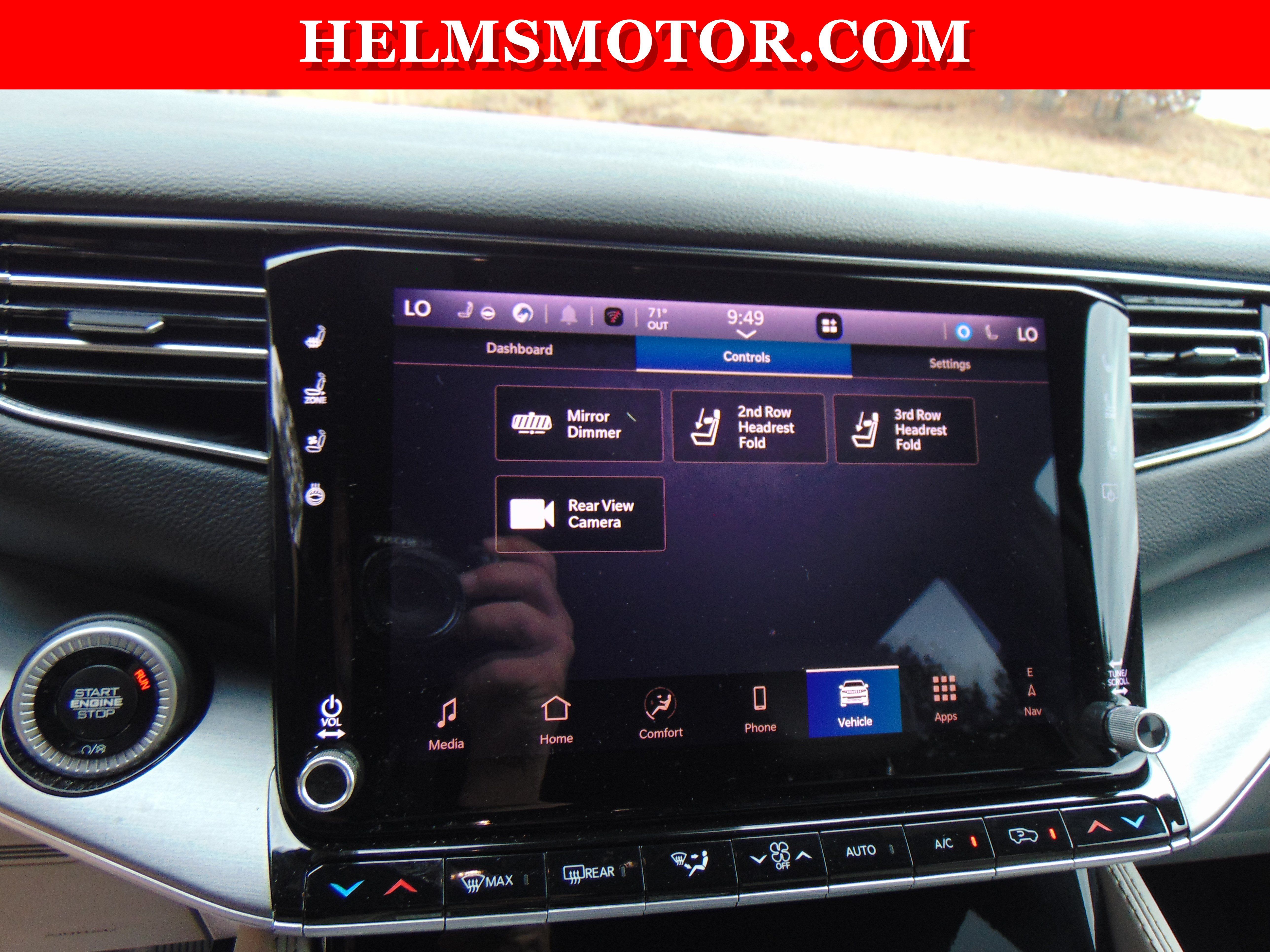 Used 2025 Jeep Wagoneer 4WD image 36