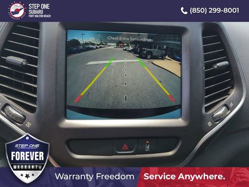 Used 2022 Jeep Cherokee Trailhawk w/ Sound & Nav Group AWD/4WD image 26
