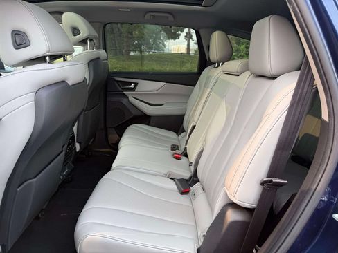 Used 2024 Acura MDX SH-AWD w/ Technology Package image 11