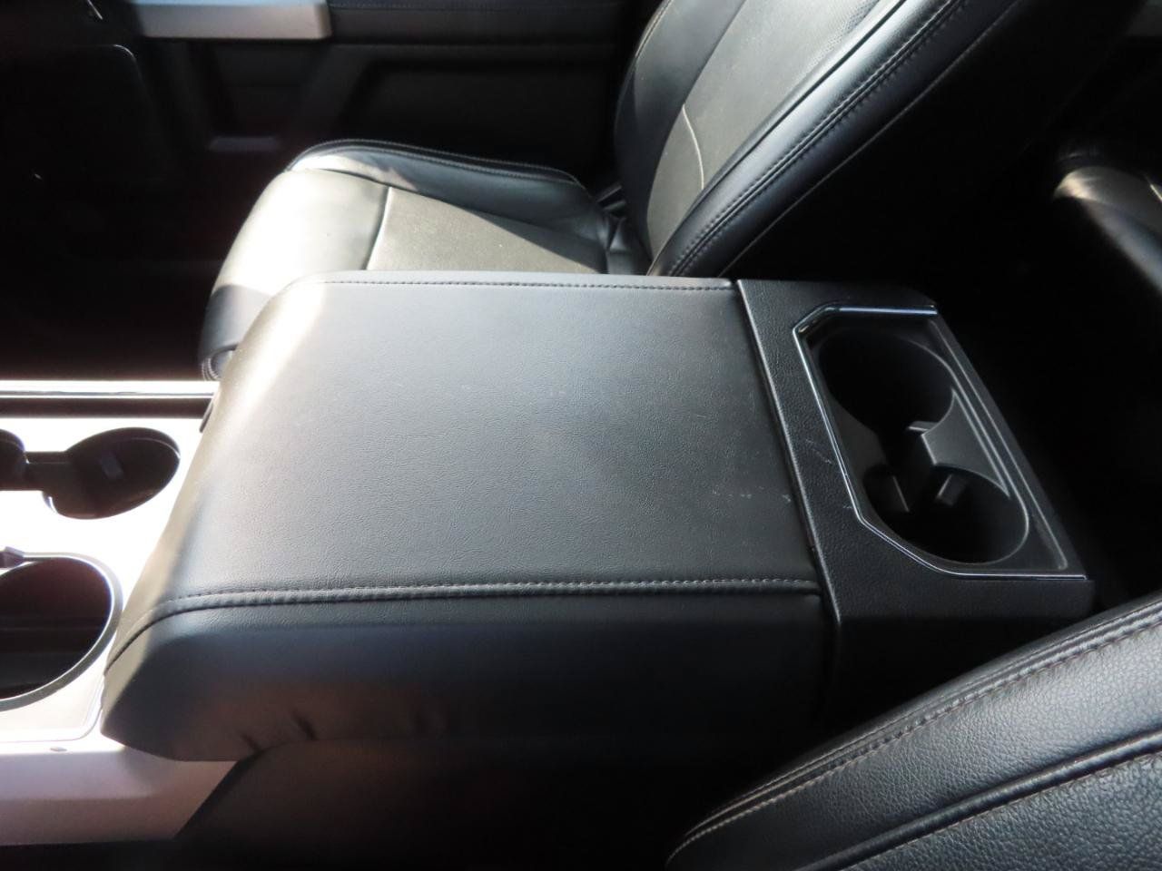 Used 2019 Ford F250 Lariat w/ Lariat Ultimate Package AWD/4WD image 35