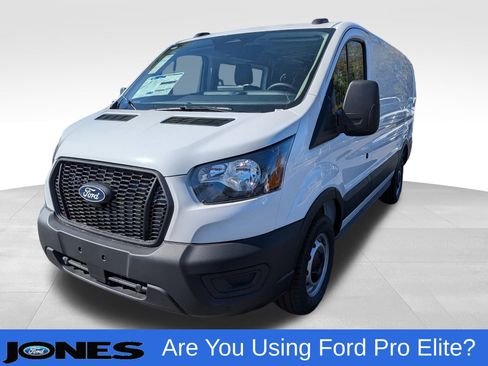 New 2026 Ford Transit 250 Low Roof w/ Load Area Protection Package RWD image 11