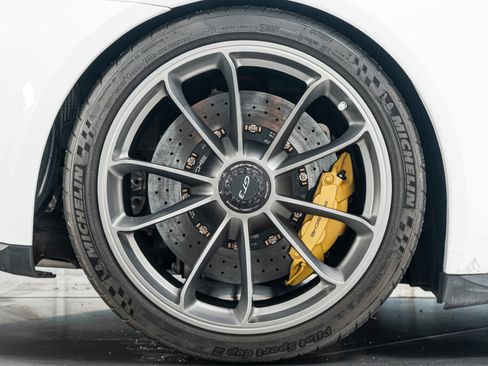 Used 2014 Porsche 911 GT3 RWD image 40