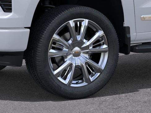 New 2026 Chevrolet Silverado 1500 High Country w/ High Country Premium Package AWD/4WD image 9