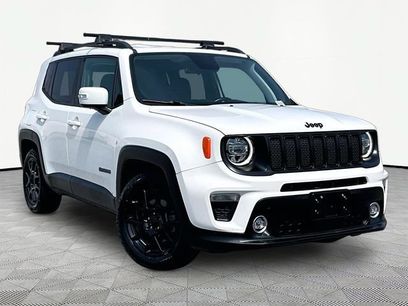 Used 2020 Jeep Renegade Altitude w/ UConnect 8.4 Nav Group
