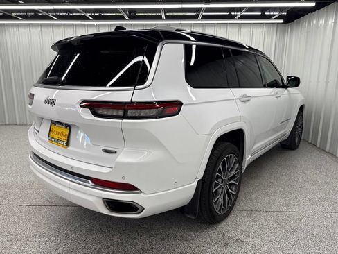 Used 2021 Jeep Grand Cherokee L Summit AWD/4WD image 6