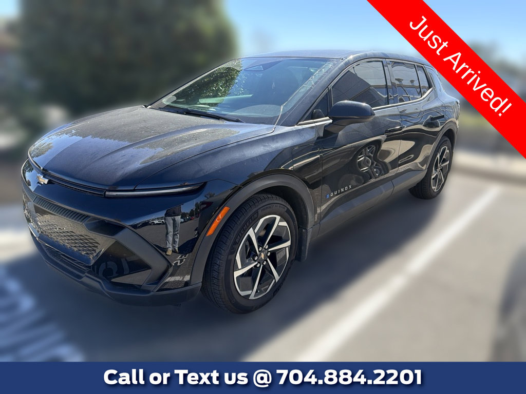Used 2026 Chevrolet Equinox EV LT FWD image 1