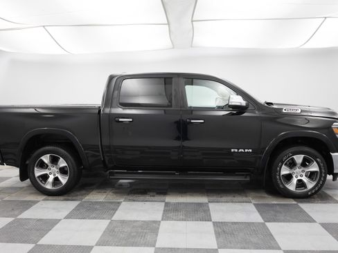 Used 2019 RAM 1500 Laramie image 9