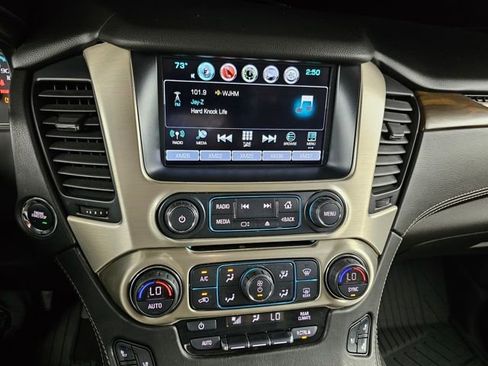 Used 2018 GMC Yukon Denali w/ Denali Ultimate Package image 39