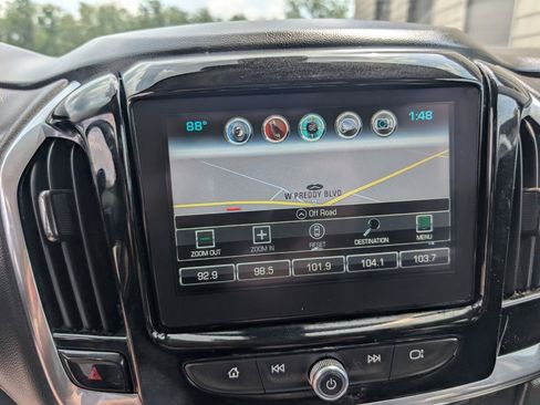 Used 2018 Chevrolet Traverse Premier w/ Redline Edition AWD/4WD image 17