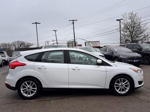 Used 2015 Ford Focus SE FWD image 7