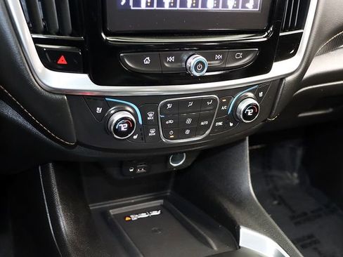 Used 2021 Chevrolet Traverse Premier w/ Redline Edition image 22