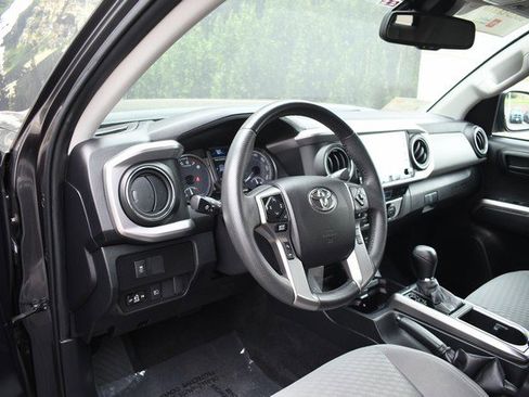 Certified 2021 Toyota Tacoma SR5 RWD image 14