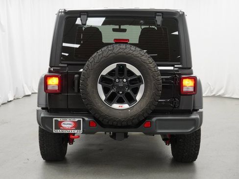 Certified 2022 Jeep Wrangler Unlimited Rubicon w/ Cold Weather Group image 11