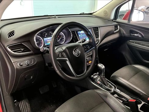 Used 2017 Buick Encore Preferred image 2