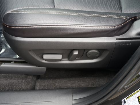 Used 2025 MAZDA CX-90 3.3 Turbo w/ Preferred Package image 17