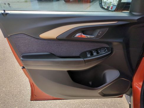 Used 2023 Chevrolet TrailBlazer ACTIV image 10