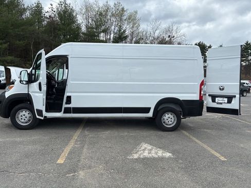 Used 2023 RAM ProMaster 2500 FWD image 15