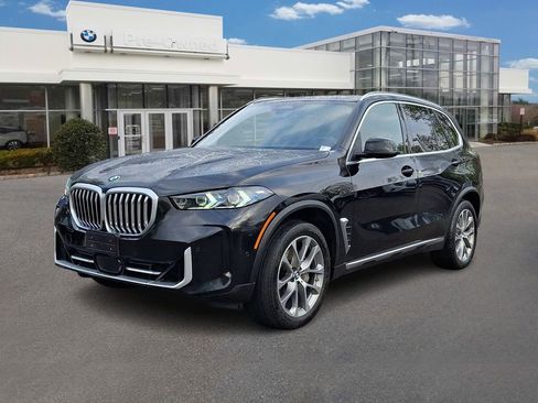 Certified 2024 BMW X5 xDrive40i w/ Premium Package AWD/4WD image 1