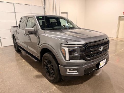 Used 2024 Ford F150 Lariat w/ FX4 Off-Road Package image 3