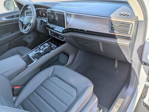 New 2026 Volkswagen Atlas SEL image 37