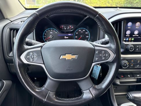 Used 2020 Chevrolet Colorado LT w/ Redline Special Edition RWD image 14