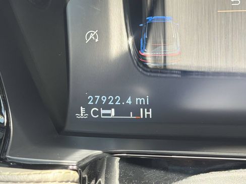 Used 2023 Lincoln Corsair FWD image 33