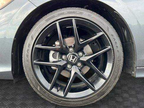 Used 2025 Honda Civic Sport image 12