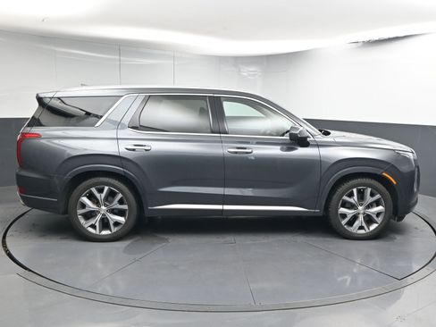 Used 2021 Hyundai Palisade Limited image 9