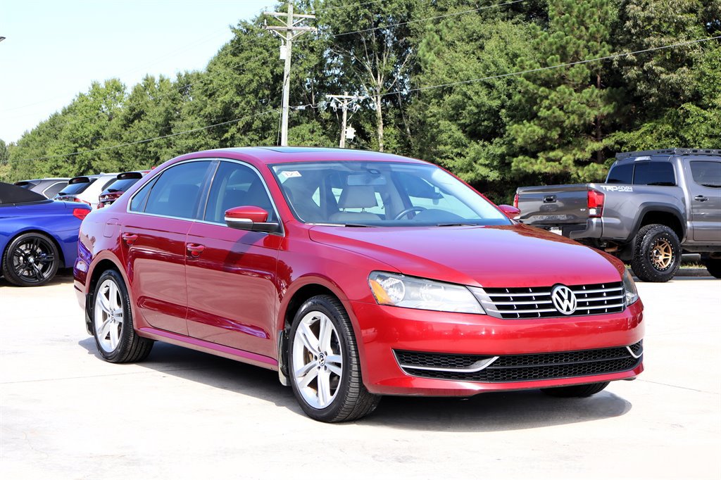 Used 2015 Volkswagen Passat TDI SE FWD image 9