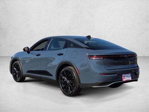 Certified 2025 Toyota Crown Nightshade image 8