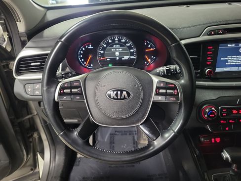 Used 2019 Kia Sorento EX image 23