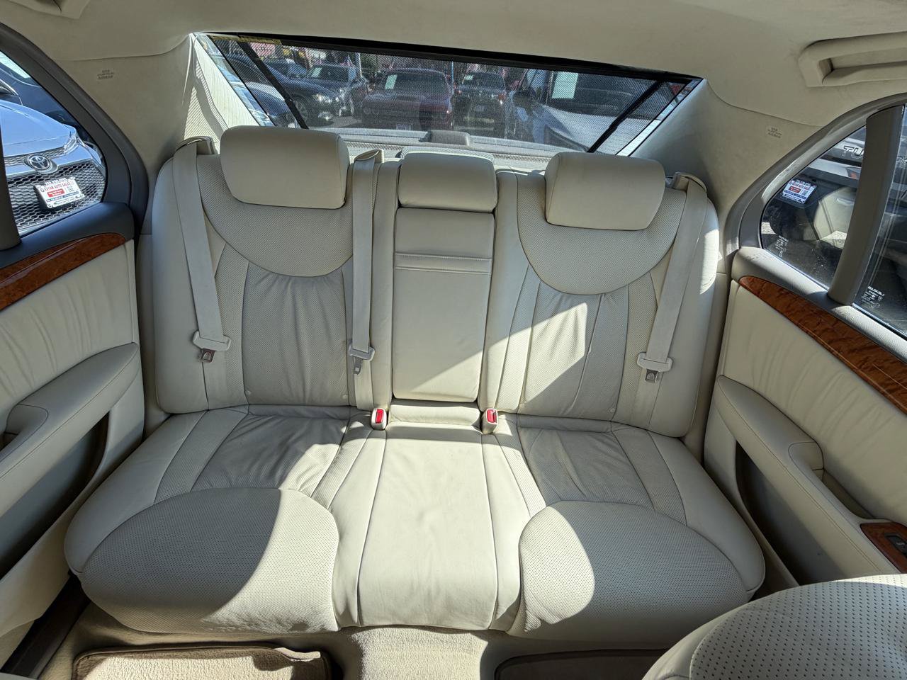 Used 2005 Lexus LS 430 RWD image 33