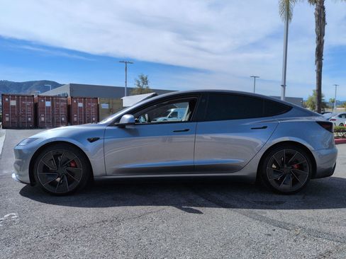 Used 2024 Tesla Model 3 Performance image 7