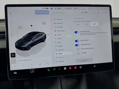 Used 2024 Tesla Model 3 Standard Range RWD image 36