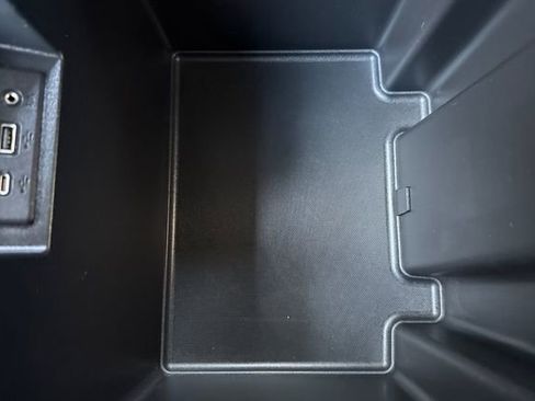 Used 2021 Chevrolet Silverado 1500 LTZ w/ LTZ Convenience Package II image 33