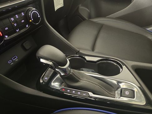Certified 2026 Buick Encore GX Sport Touring w/ Comfort Package FWD image 22