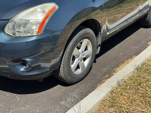 Used 2012 Nissan Rogue S w/ Special Edition Pkg AWD/4WD image 4