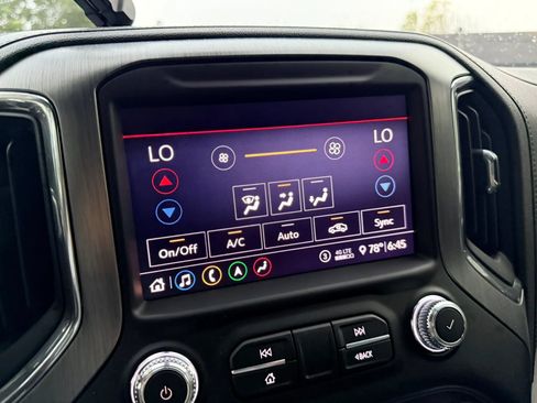 Used 2020 GMC Sierra 2500 Denali w/ Denali Ultimate Package AWD/4WD image 18