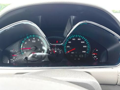 Used 2015 Chevrolet Traverse LS AWD/4WD image 11