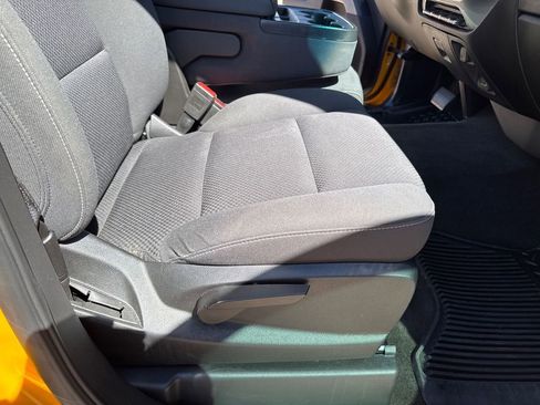 Used 2018 Chevrolet Silverado 1500 LT w/ All Star Edition image 41