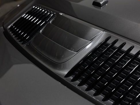 Used 2019 Porsche 911 Turbo image 20