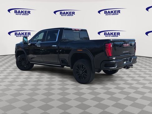 Used 2024 GMC Sierra 3500 Denali w/ Denali Reserve Package image 7