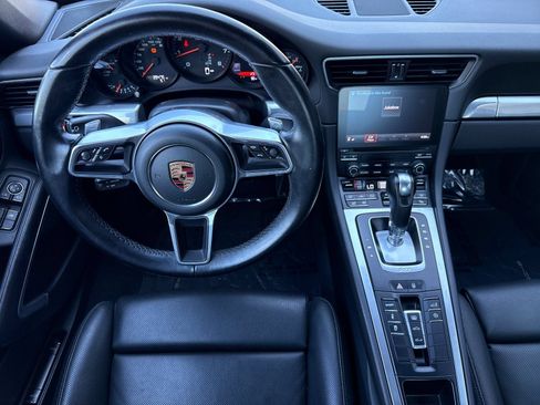 Used 2017 Porsche 911 Carrera RWD image 15