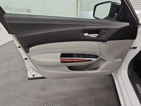 Used 2016 Acura TLX V6 w/ Advance Package FWD image 29