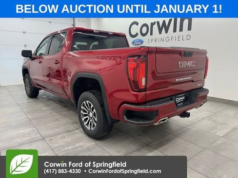 Used 2023 GMC Sierra 1500 AT4 image 2
