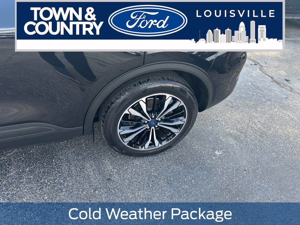Used 2021 Ford Escape SE w/ SE Sport Appearance Package FWD image 10